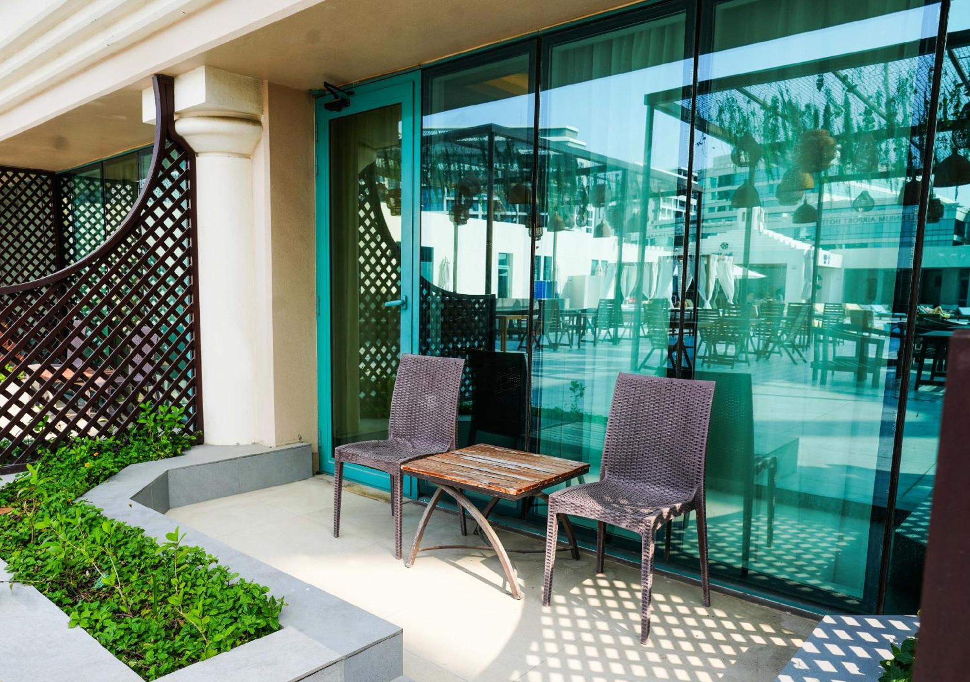 Moevenpick Grand Al Bustan Hotel Dubai Exterior photo
