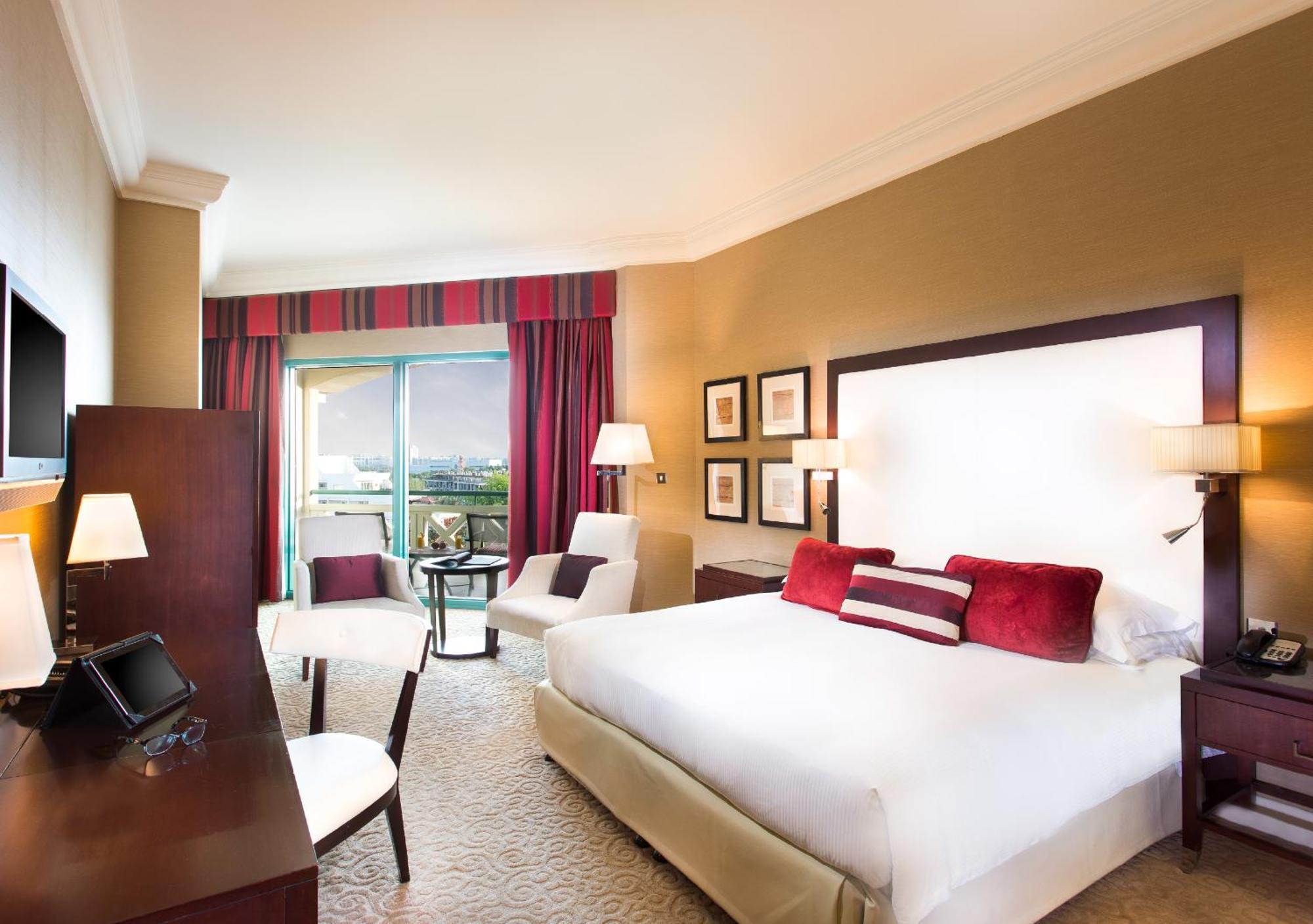 Moevenpick Grand Al Bustan Hotel Dubai Exterior photo